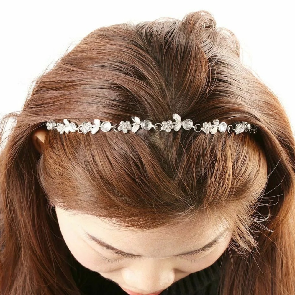 New Beautiful Rhinestone Headband - Picture 4 of 8